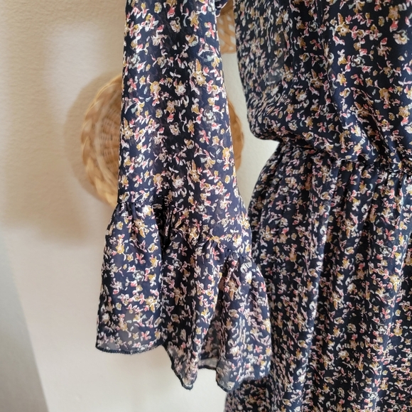 Urban Outfitters Ruffle Neck Dress Boho - Picture 3 of 8